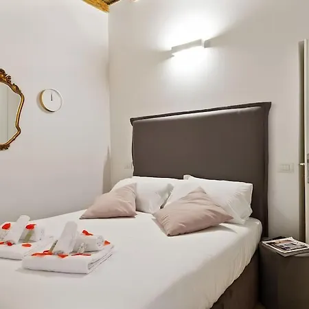 Apartamento Hostme Piazza Navona Roma